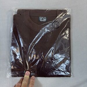 Waffle Knit Shirt Medium Long Sleeve CrewNeck Burgundy Y2K‎ New Old Stock